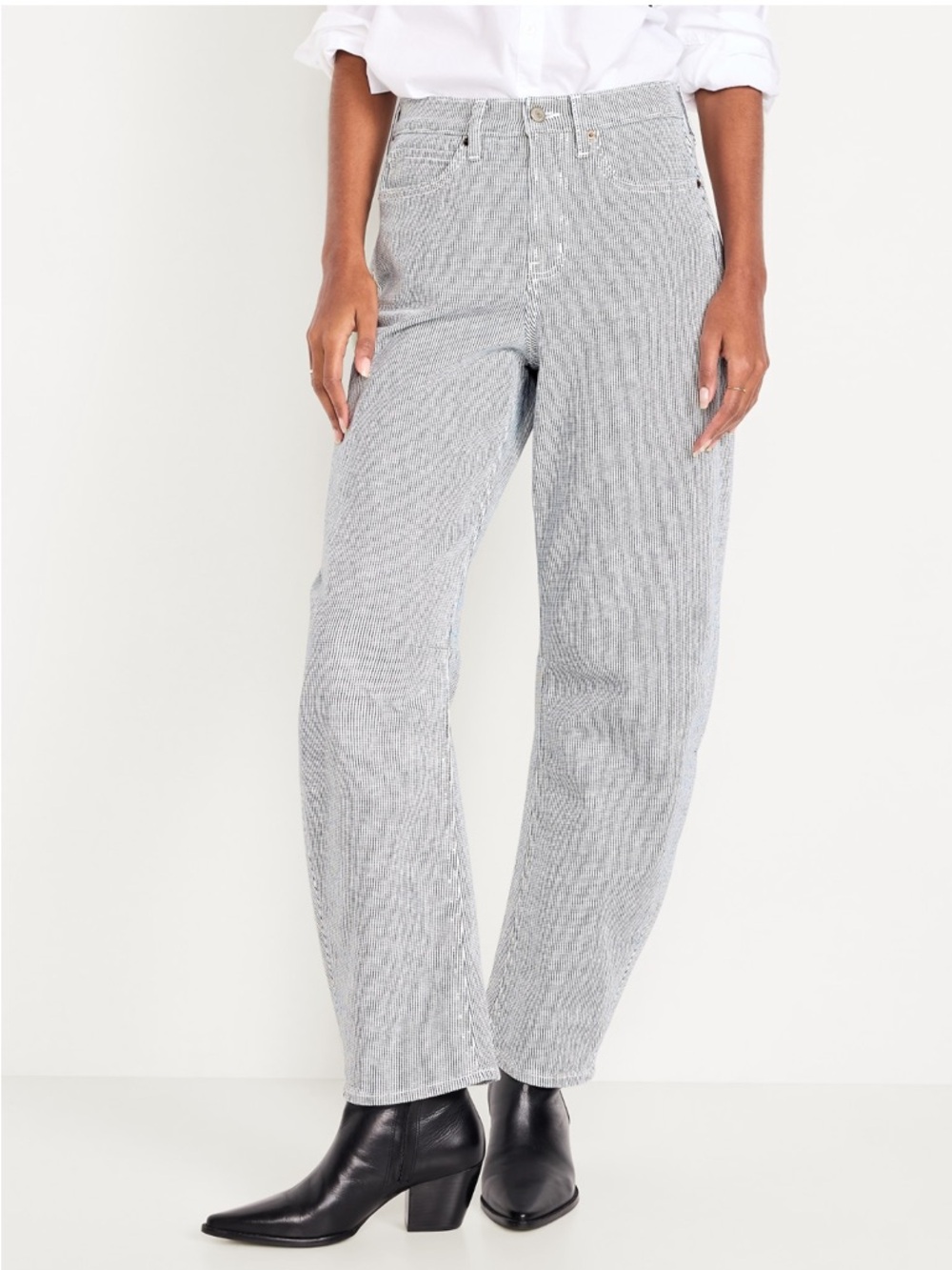 High-Waisted Baggy Barrel Jeans!